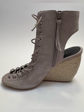 Rebecca Minkoff Lace-Up Espadrille Wedge Sandal Taupe Color size 7